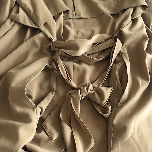 🍁 Glamorous Chic Waterfall Tan🍁 Long Jacket Like New 🍁 - Picture 15 of 16